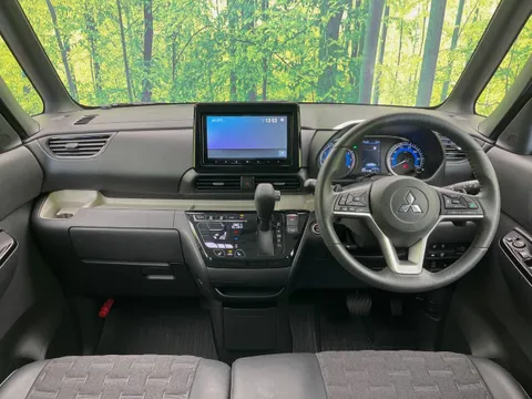 Mitsubishi Delica Mini