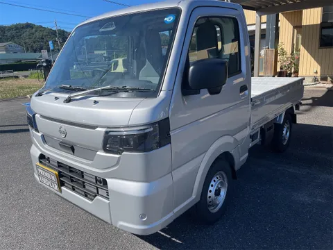Nissan Clipper Truck
