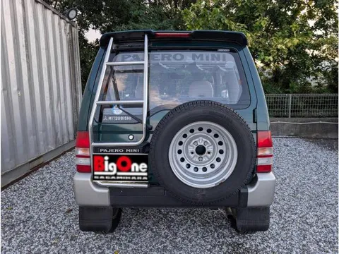 Mitsubishi Pajero Mini