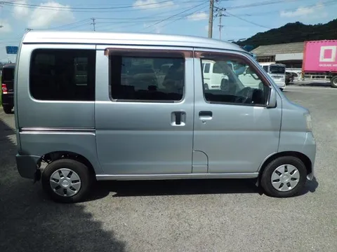 Daihatsu Hijet Cargo