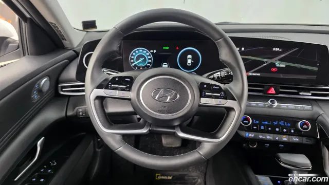 Hyundai Elantra (Avante)