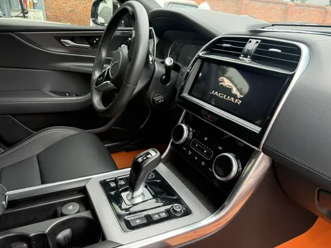 Jaguar XEL