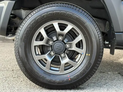 Suzuki Jimny Nomade