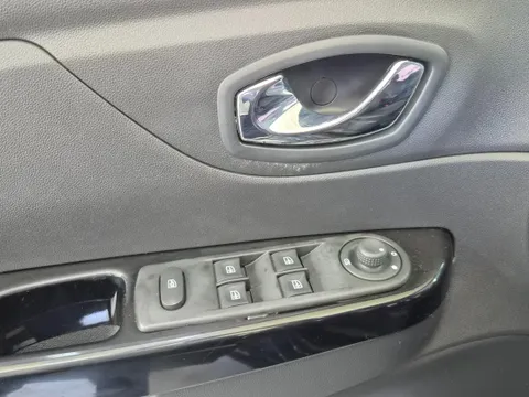 Renault QM3