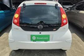BYD F0