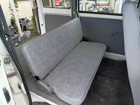 Mitsubishi Minicab Van