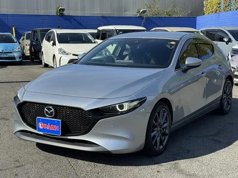 Mazda MAZDA3 Fastback