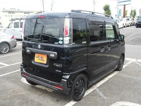 Suzuki Spacia Gear