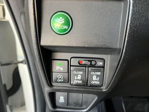 Honda Elysion