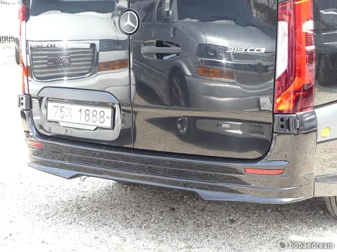 11-Seater Sprinter
