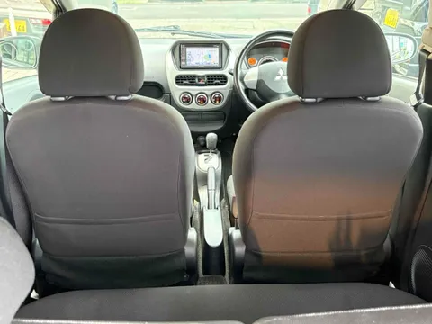 Mitsubishi I