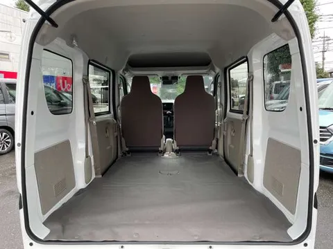 Nissan Clipper