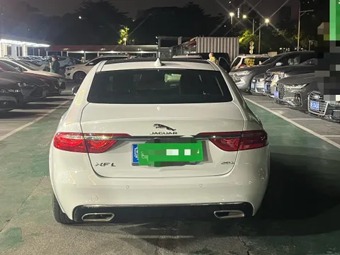 Jaguar XFL