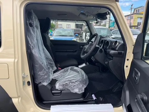 Suzuki Jimny Sierra