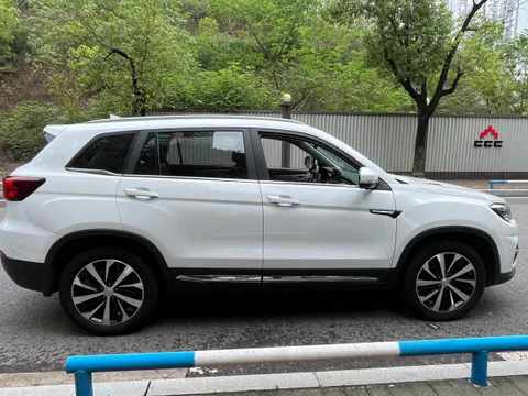 Changan CS75