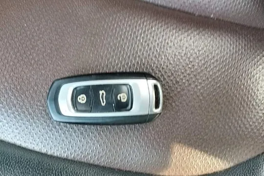 Geely Vision