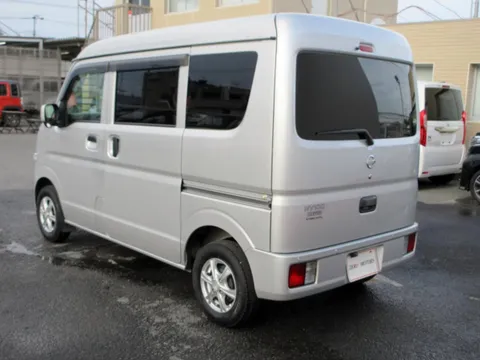 Nissan Clipper