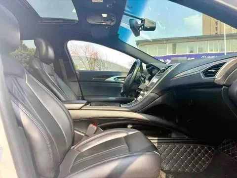 Lincoln MKZ