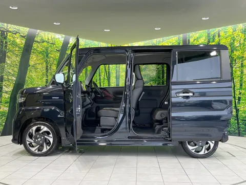 Suzuki Spacia Custom