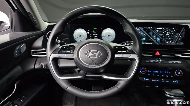 Hyundai Elantra (Avante)