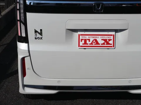Honda N-BOX Custom