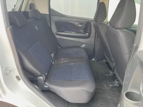 Mitsubishi eK X