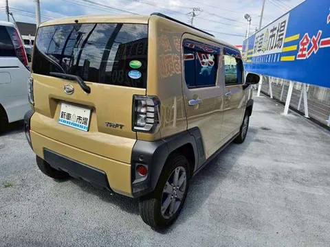 Daihatsu Taft