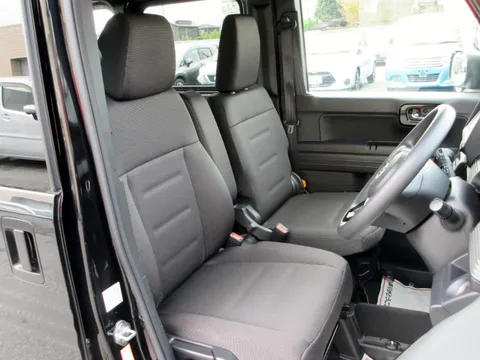 Honda N-VAN Plus Style