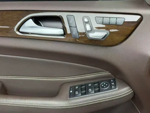 Mercedes-Benz Mercedes-Benz GLS