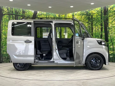 Suzuki Spacia Base