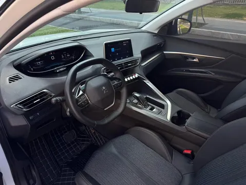 Peugeot 4008