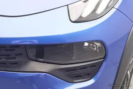 Lynk & Co 02