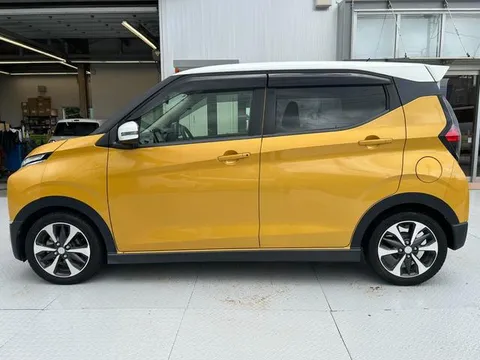 Mitsubishi eK X