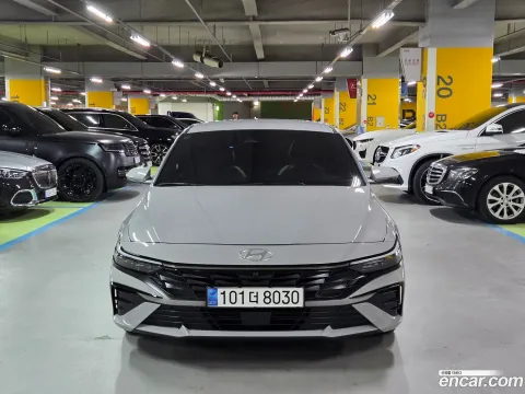 Hyundai Elantra (Avante)