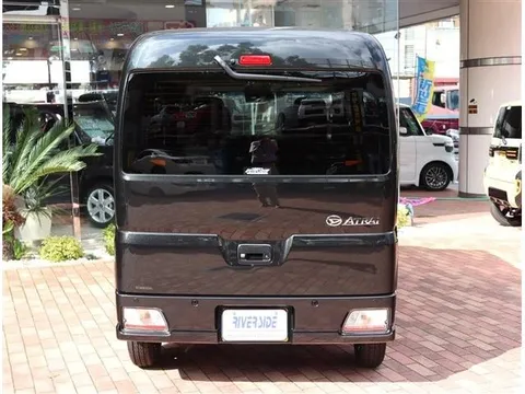 Daihatsu Atrai