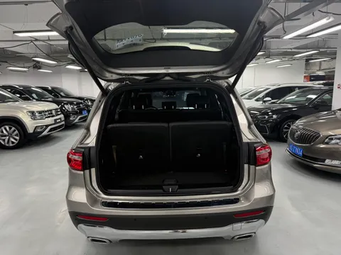 Mercedes-Benz Mercedes-Benz GLB
