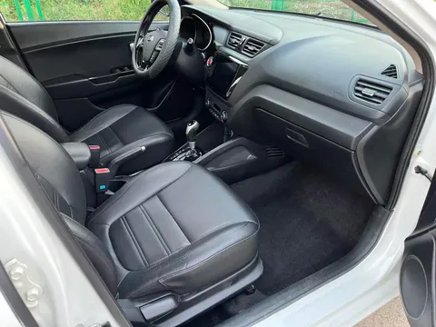 Kia K2
