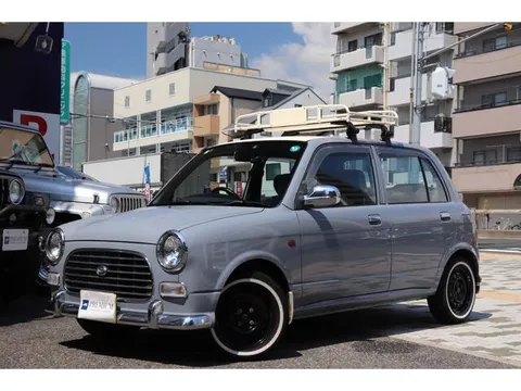 Daihatsu Mira Gino