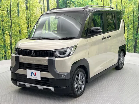 Mitsubishi Delica Mini
