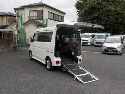 Nissan Clipper Rio