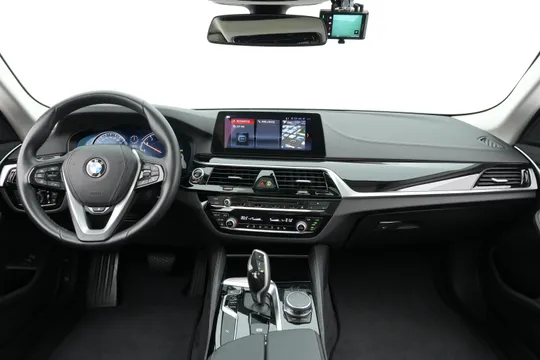 BMW BMW