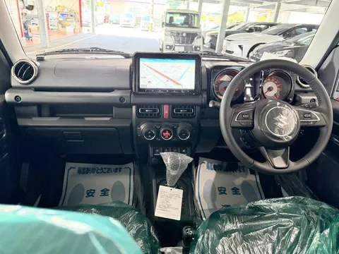 Suzuki Jimny Nomade
