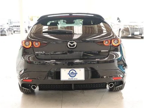Mazda MAZDA3 Fastback