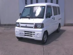 Mitsubishi Minicab Van