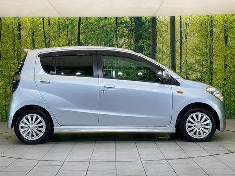 Daihatsu Mira Custom