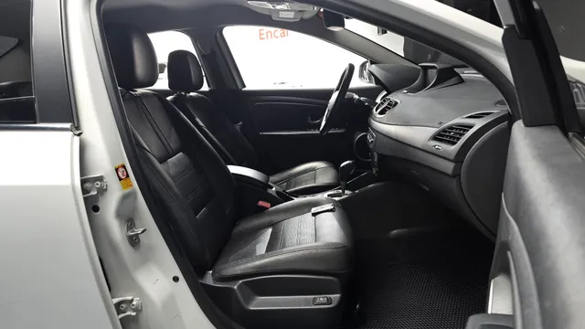 Renault SM3