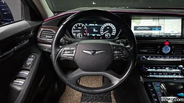 Genesis G90 (EQ900)