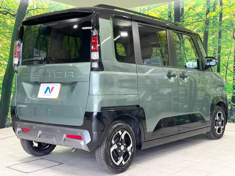 Mitsubishi Delica Mini