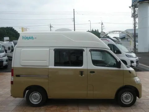 Toyota TownAce Van