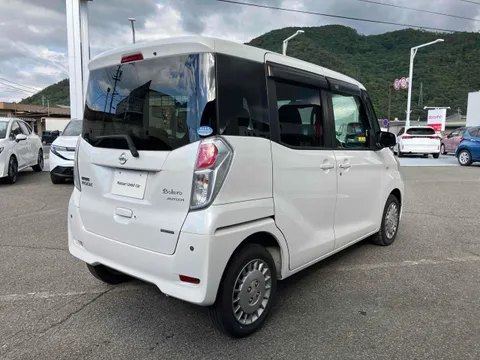 Nissan Dayz Roox